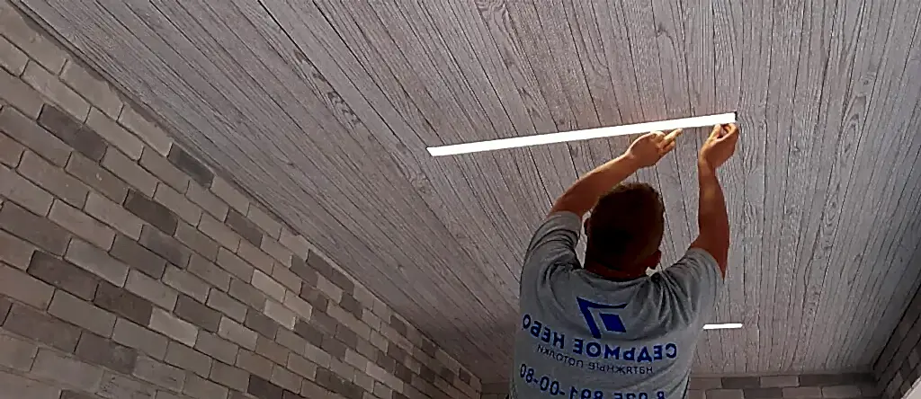 7 причин, влияющих на стоимость потолка